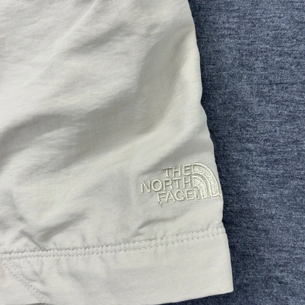 The North Face Shorts Mens XL Beige Cargo Hiking 10in Inseam 38 Waist Belt